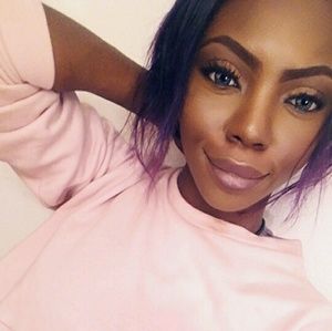 Meet your Posher, Onome